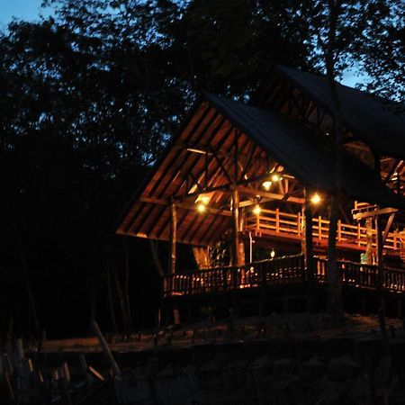 Borneo Natural Sukau Bilit Resort Εξωτερικό φωτογραφία